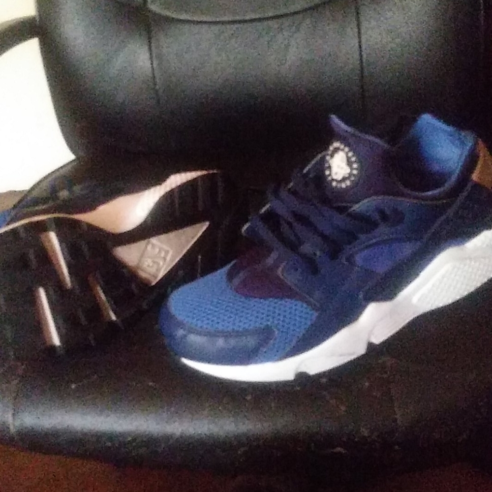 Nike Hurrachi,blue,size 13